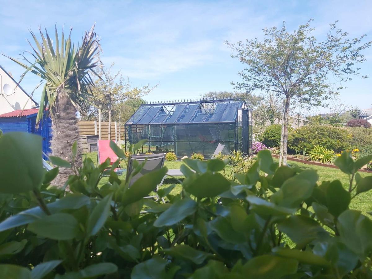 Baradoz Ar Mor Acomodação com café da manhã Pleubian Exterior foto